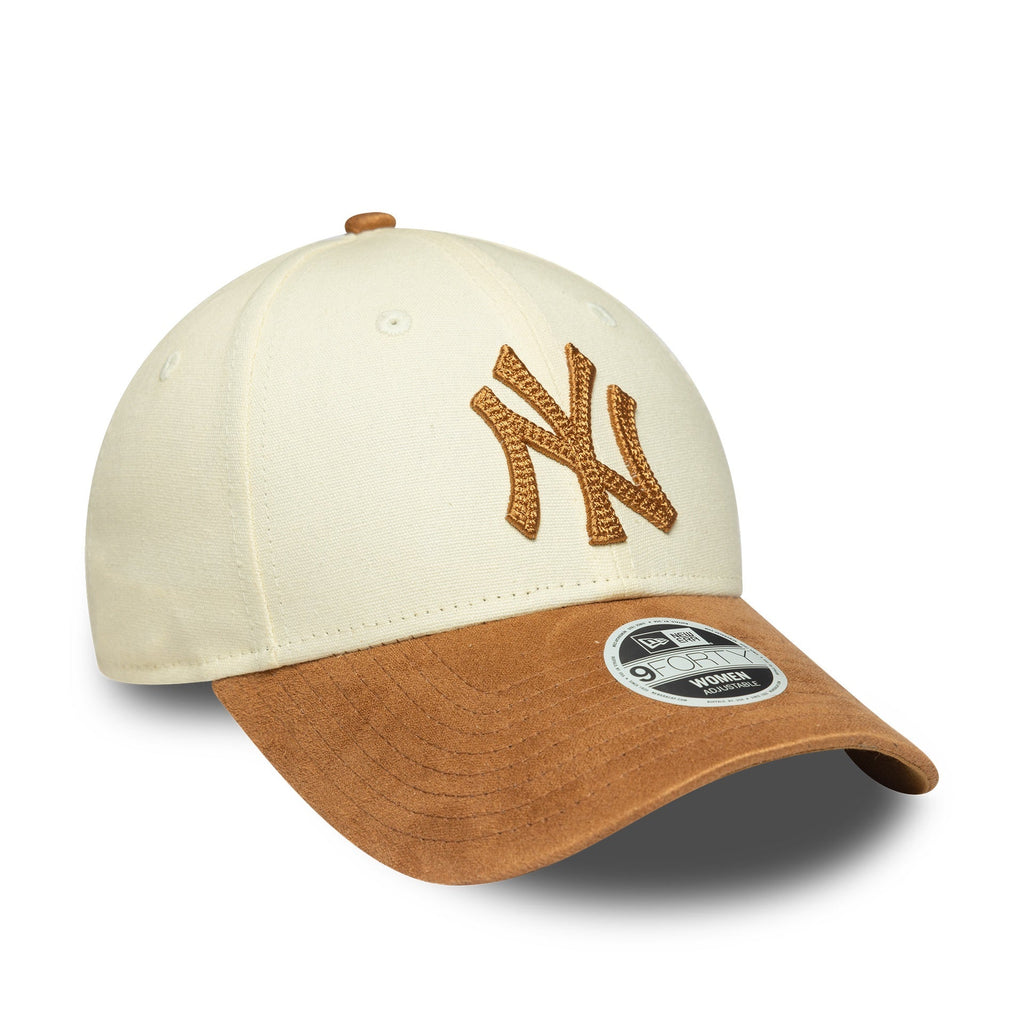 New York Yankees Womens Faux Suede 9Forty Strapback MLB Vintage Snapback Baseball Cap Adjustable Streetwear Hat